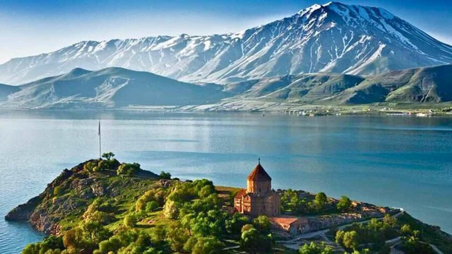 Abovyan, Lake Sevan, Sevanavank, Kecharis & Tsaghkadzor - Abovyan and the final town stop