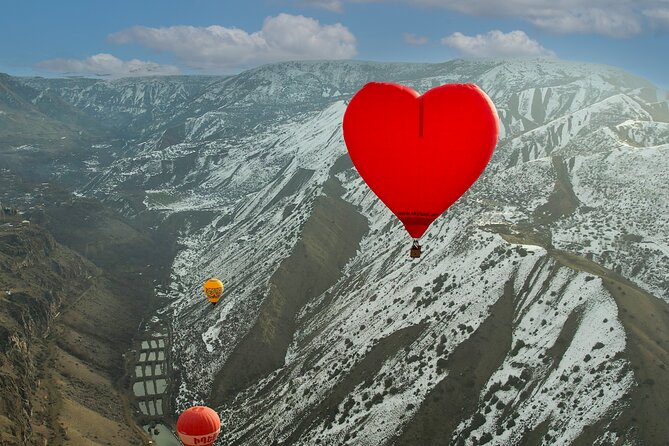 Balloon ride Skyball - Who will enjoy this morning most