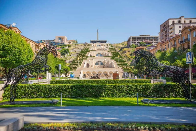 Discover Armenia from Tbilisi, Akhpat-dilijan-Sevan-Yerevan. - Yerevan from Mother Armenia to the Cascade