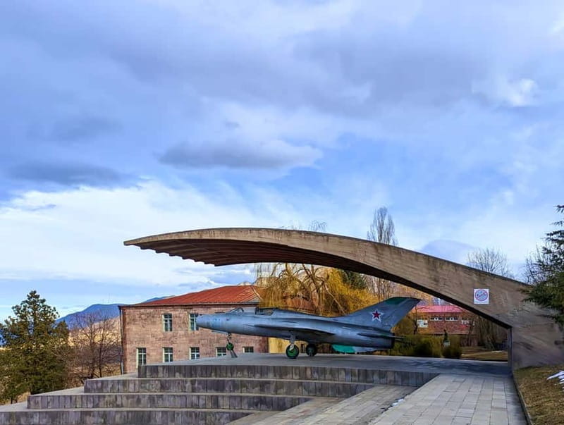 From Tbilisi: Private Northern Armenia Highlights Tour - Lunch by the River, With Armenian Flavors