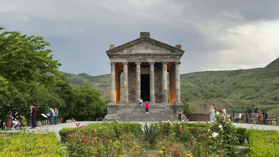 From Yerevan: Garni Temple and Geghard: Private Day Tour - Garni Temple and its 24 columns