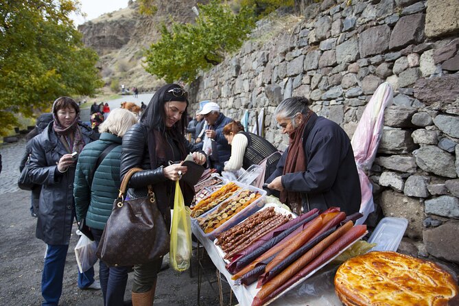 Garni and Geghard Half-Day Private Tour - What the guide adds to the monuments