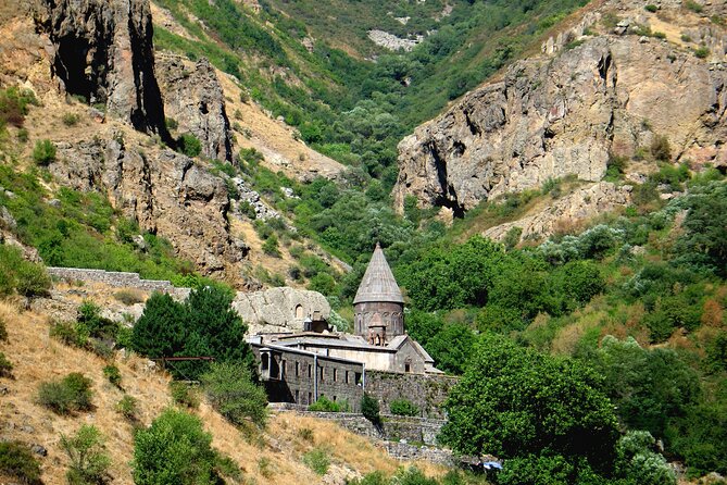 Garni and Geghard Half-Day Private Tour - Who should choose this Garni and Geghard tour?