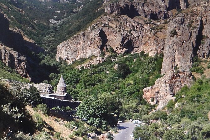 Garni, Geghard, Charent's Arch, Symphony of Stones & LavashBaking - Lunch, lavash baking, and dietary planning