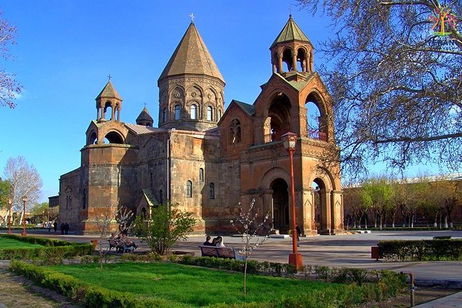 Garni, Geghard, Echmiadzin and Zvartnots Private Tour - Zvartnots, a cathedral reduced to elegant ruins