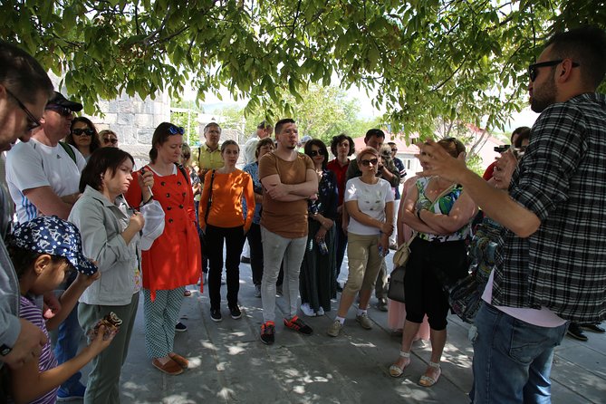 Group Tour: Garni, Symphony of Stones, Geghard, Lavash Baking - Lavash baking with cheese, herbs, and a local taste