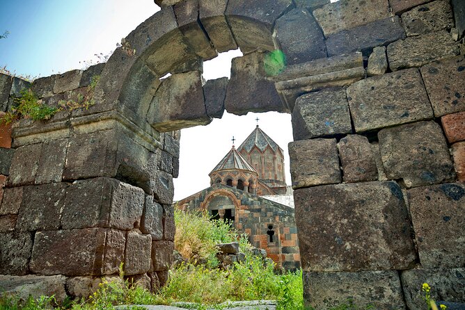 Group Tour: Hovhannavank, Saghmosavank, Chocolate House, Aghtsk - Saghmosavank above the Kasakh River canyon