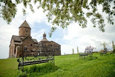 Group Tour: Hovhannavank, Saghmosavank, Chocolate House, Aghtsk