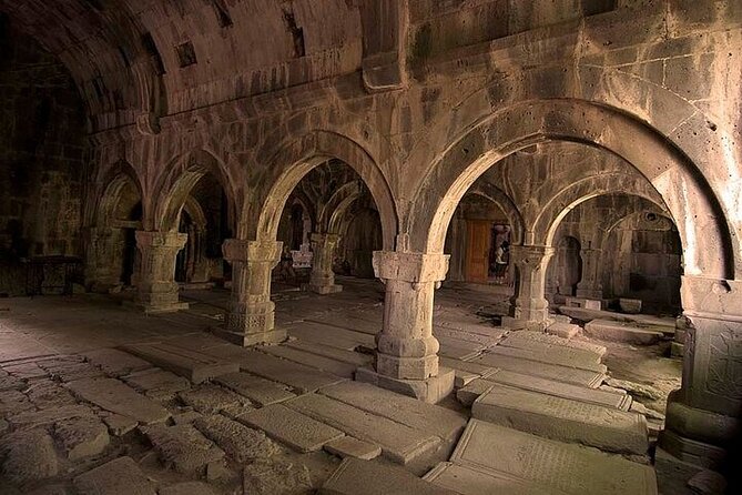 Guided tour Discover Armenia Hagpati Sanahin,Akhtala,Local dinner - From Tbilisi to Armenia by road