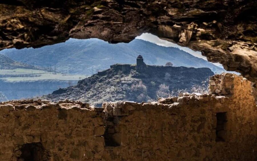 Haghpat, Sanahin & Odzun, Mendz Er or Zarni - Parni Caves - Food, clothing, and practical preparation