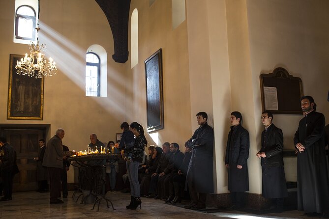 Khor Virap, Echmiadzin & Zvartnots UNESCO Small-Group Guided Tour - What the included vehicle and guide service mean
