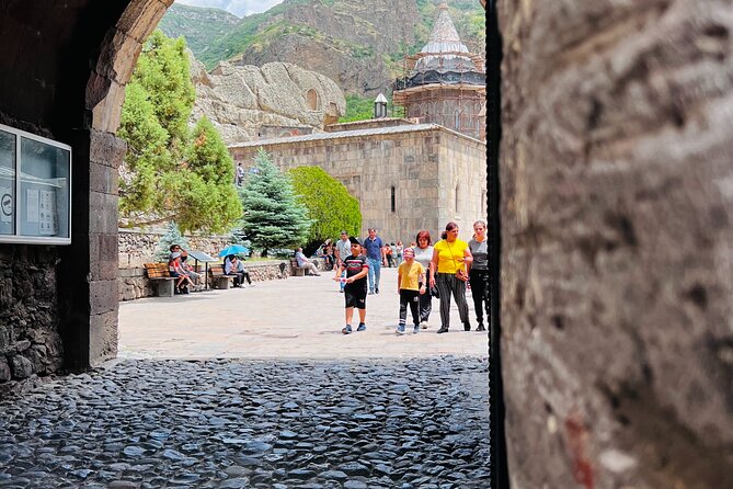 Khor Virap, Garni, Geghard,Azat Reservoir Highlights:Private tour - Charent’s Arch and a short high viewpoint