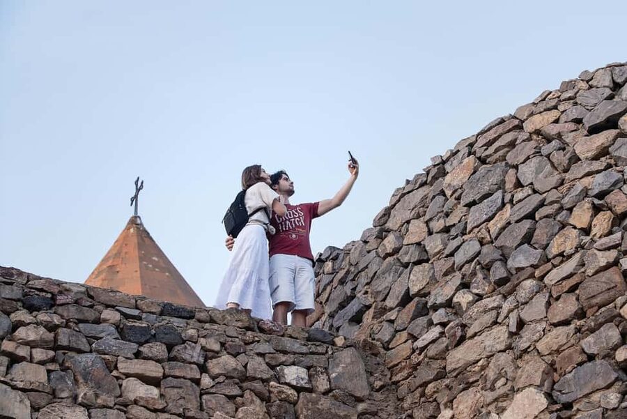 Khor Virap, Noravank and Birds' Cave Trip with Wine Tasting - Who should book this southern Armenia trip?