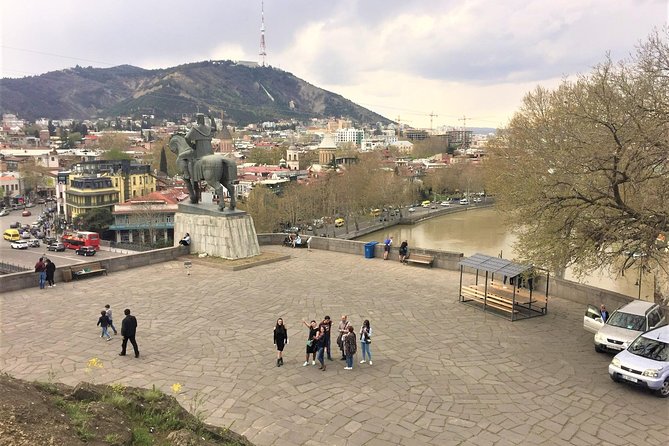 Private Tbilisi Tour from Yerevan (main sights of old and new city, cable car) - Seeing both old and new Tbilisi in one sweep