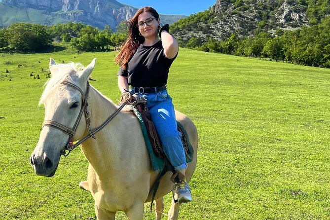 Private tour to Sevan, Dilijan Off-road tour & Horseback riding - Horseback riding: the tour’s active centerpiece