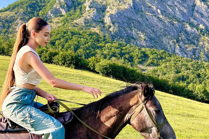 Private tour to Sevan, Dilijan Off-road tour & Horseback riding - What the private format changes