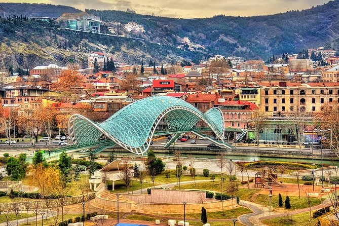 Private Transfer from Georgia To Armenia With Tour - Key points at a glance