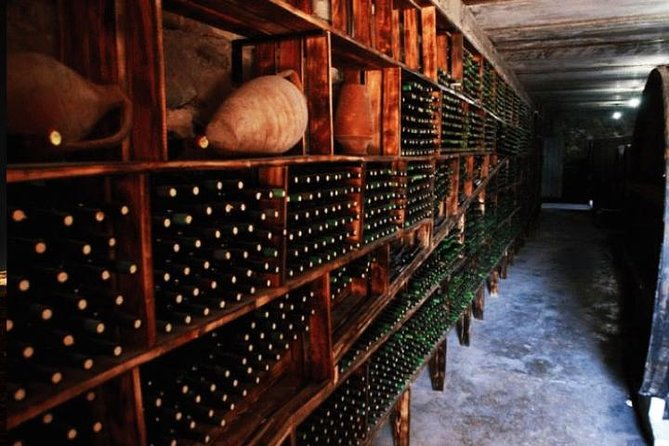 Private wine tour to Khor Virap, Areni winery, Noravank - The advantages of a private car and flexible timing