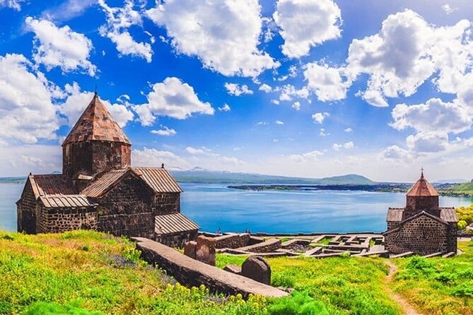 Sevan lake (Sevanavank) and Dilijan (old town,Goshavank,Haghartsin) - Goshavank and Armenia’s finest khachkars