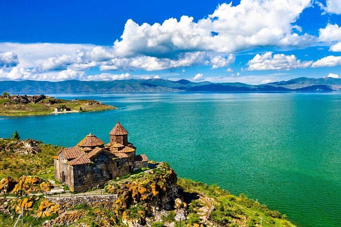 Sevan lake (Sevanavank) and Dilijan (old town,Goshavank,Haghartsin) - Leaving Republic Square at 10:00 a.m.