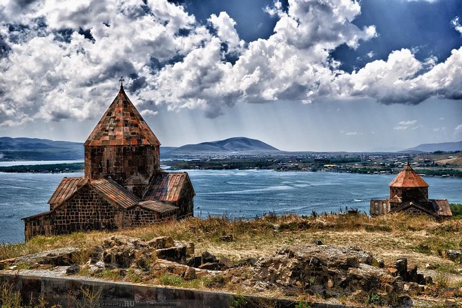 Transfer from Yerevan to Tbilisi with 2 sightseeing stops - Why this transfer beats a direct ride
