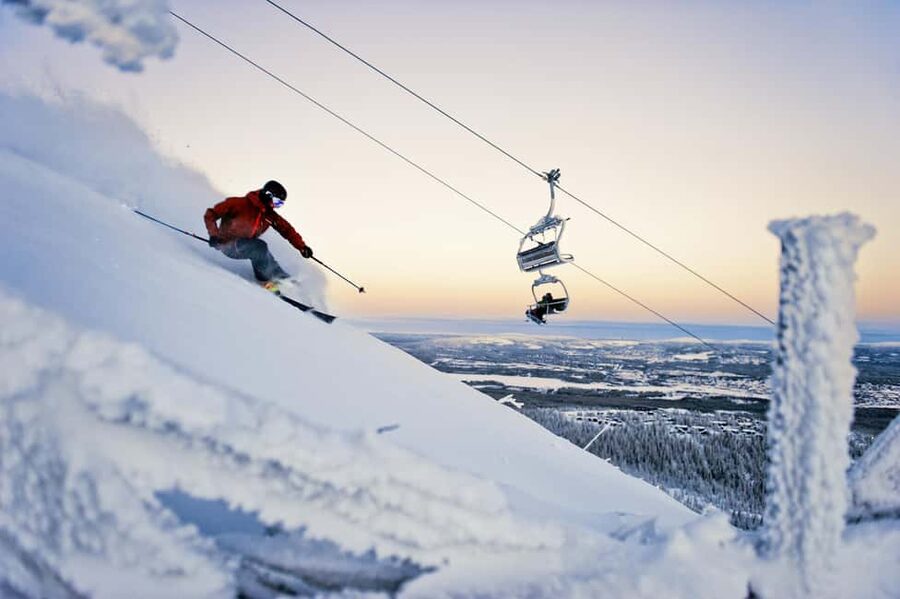 Tsaghkadzor & Lake Sevan։ Winter Day Tour from Yerevan - Two Armenian winter icons in one six-hour trip