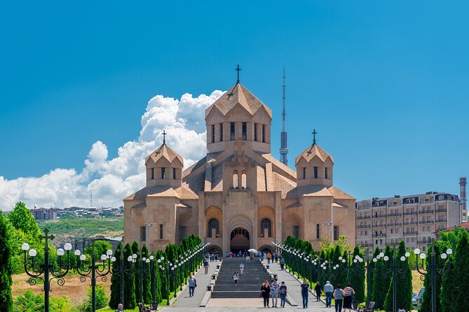 Unlock the Yerevan City (Walking Tour) - Vernissage Market for Armenian crafts