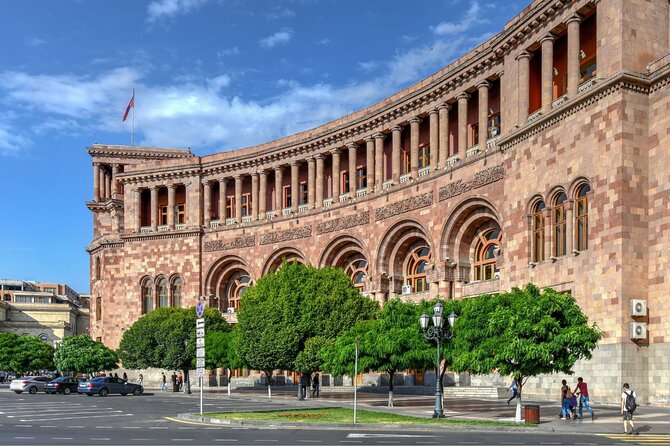 Yerevan Walking Tour - Starting at Republic Square with Yerevan’s grandest buildings